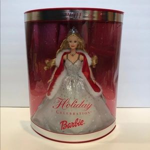LAST CHANCE💖NIB 2001 Holiday Celebration Barbie💖